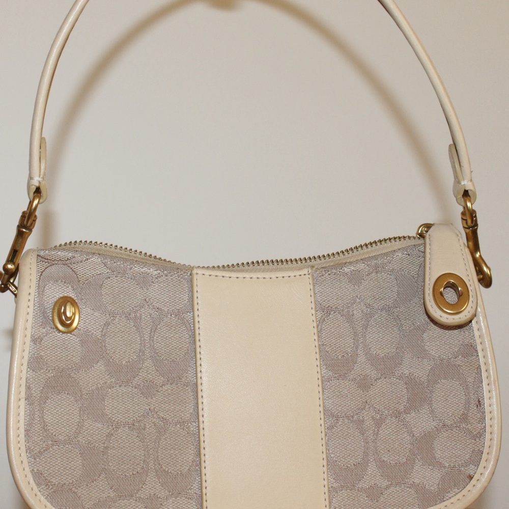 Coach Swinger Signature Jacquard Shoulder Bag in Ivory